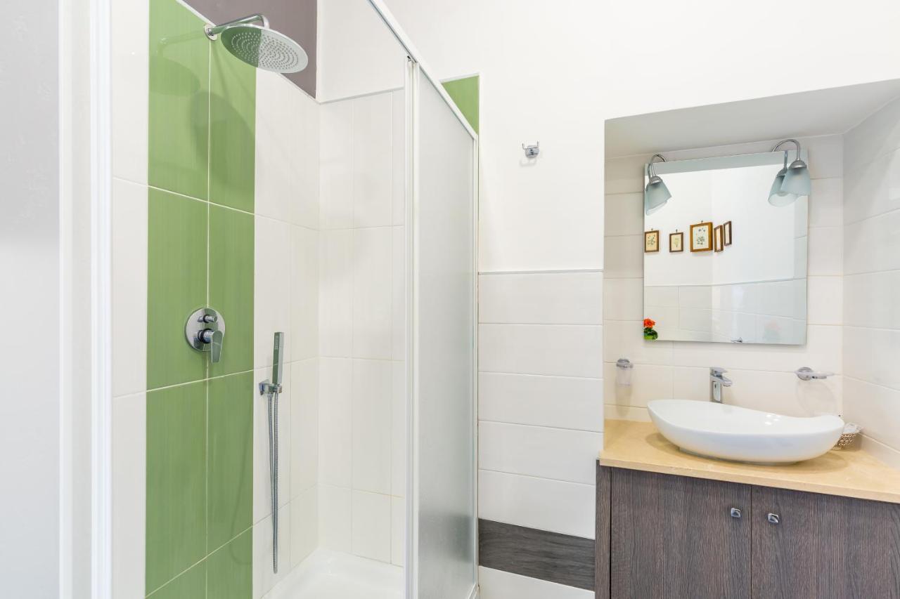 Gelso Complex Studios And Flat By Napoliapartments Kültér fotó